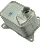 Enfriador de aceite de motor para MK7 código: 06L117021E