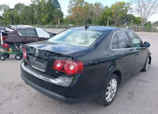 VW JETTA 2010 NEGRO 2.5 TIPTRONIC