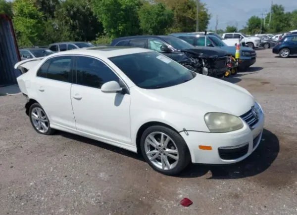 VW JETTA 2006 BLANCO 2.5 TIPTRONIC