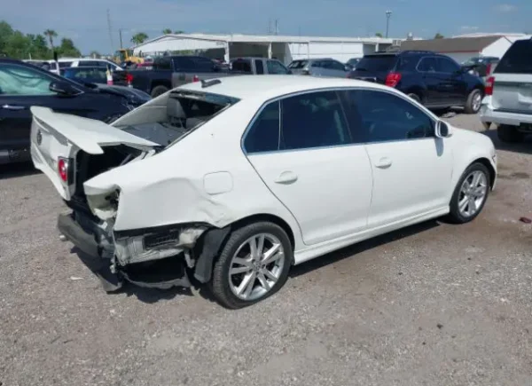 VW JETTA 2006 BLANCO 2.5 TIPTRONIC