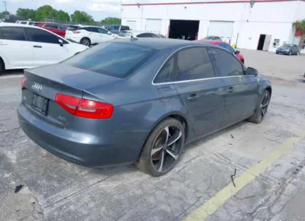 AUDI A4 2013 GRIS 2.0 TURBO TSI CVT