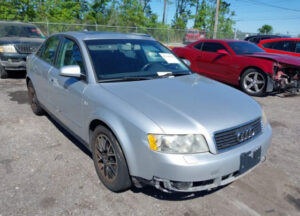 AUDI A4 2004 PLATEADO 1.8 TURBO QUATTRO TIPTRONIC